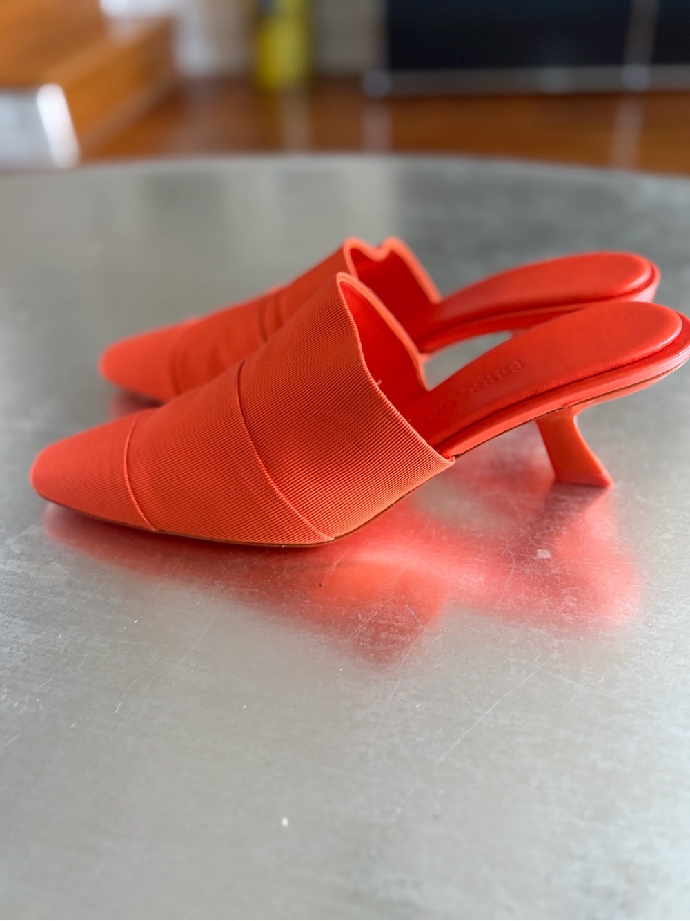 Salvatore Ferragamo Red Pointed Slip-On Kitten Heel Mules - Picture 2 of 7